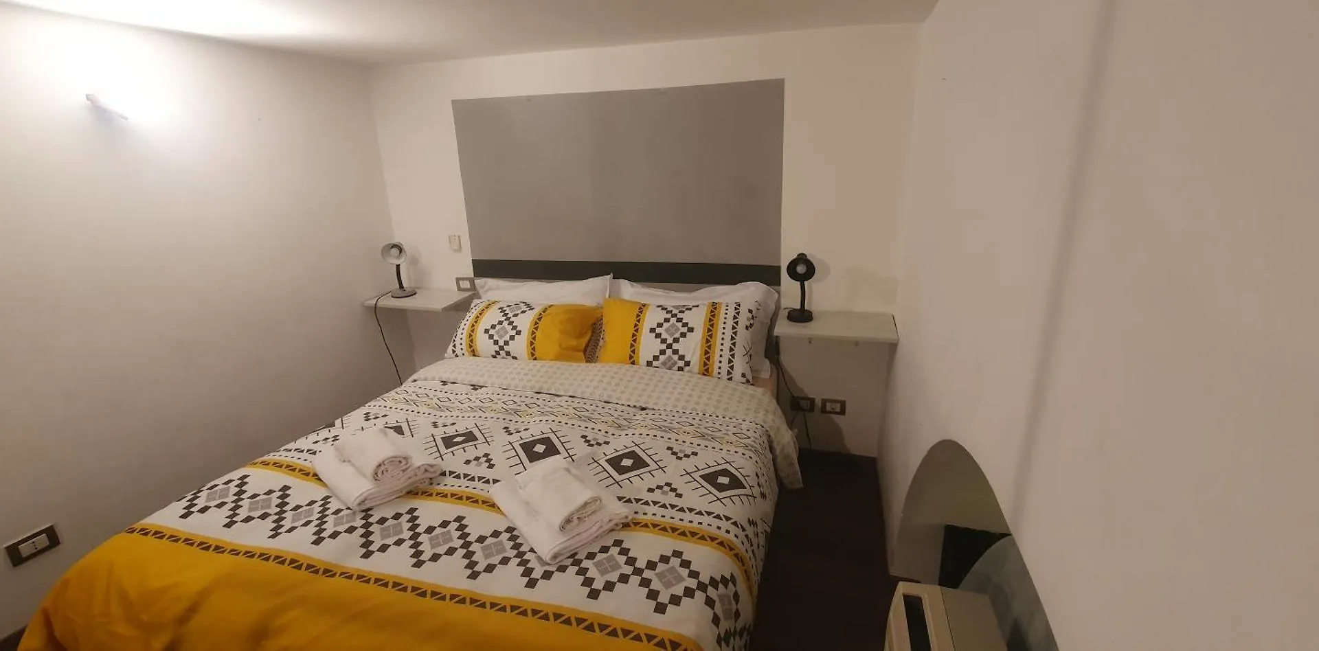 Domus Loft Colosseum - Rione Monti Rom